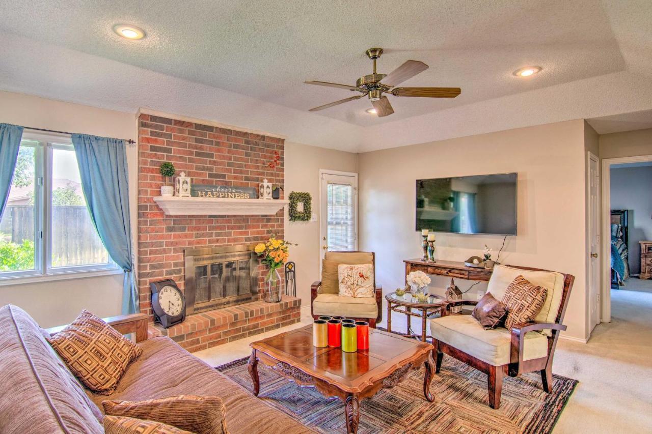 Lubbock Home With Deck And Yard - 8 Miles To Ttu! Zewnętrze zdjęcie